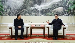 徐麟会见中国红十字会党组书记、常务副会长王可一行
