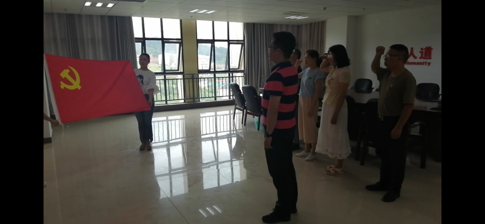 6636861c7a1de4431cbce2bb7b4befe3.jpg