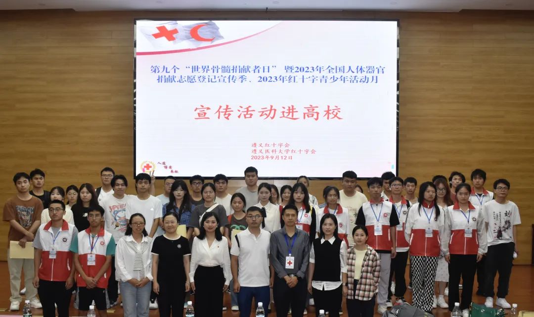 18b09330daef50ce523052b8073f68e3.jpg